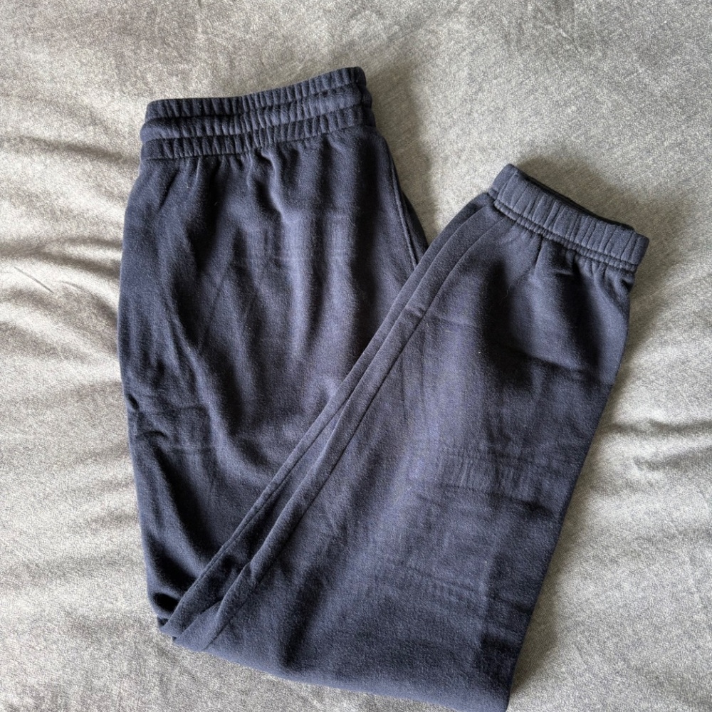 Gap Sweatpants - Picture 3 of 4